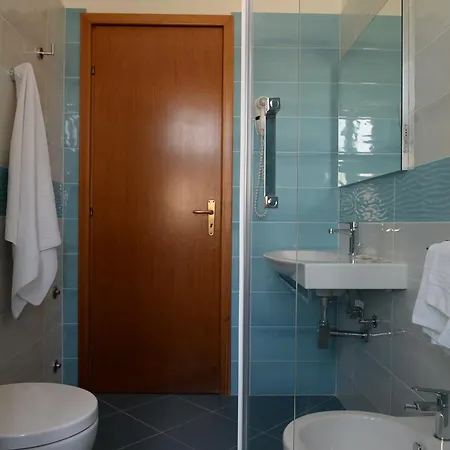 Hotel Marla 2*